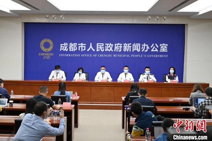 （抗擊新冠肺炎）成都1.48萬家企業(yè)閉環(huán)管理、連續(xù)生產(chǎn)工業(yè)企業(yè)復(fù)工率達到65%