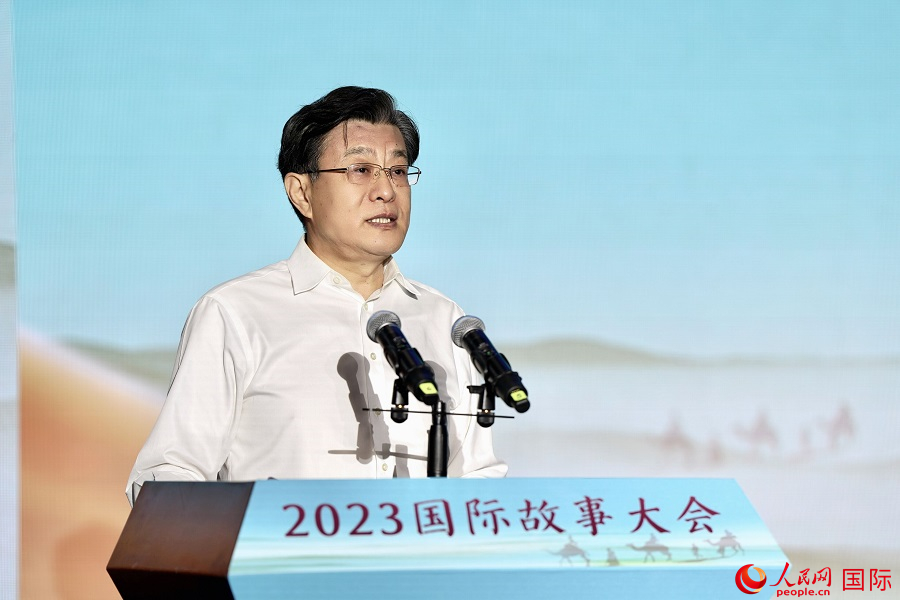 中國人民對外友好協(xié)會副會長李?？罗o。人民網(wǎng) 盧鵬宇攝