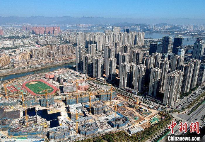 資料圖：航拍一處新建住宅。 <a target='_blank' href='/'><p  align=