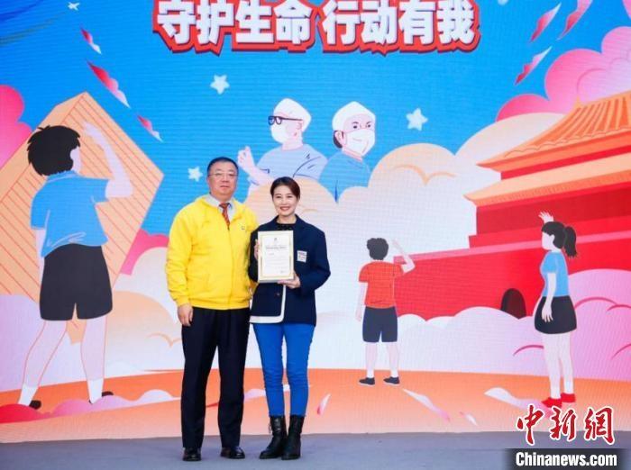 演員周海媚受邀參與公益活動?！」鶆P敏 攝
