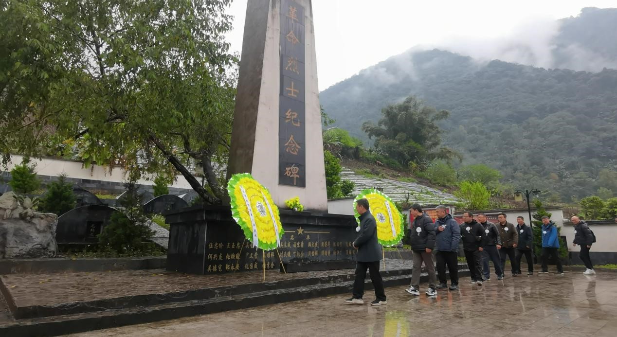 學(xué)黨史祭英烈強動力，扎實走好援藏路